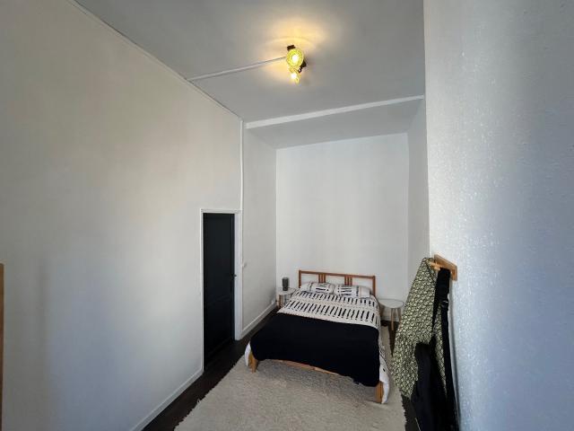 Immeuble récemment rénové avec 3 appartements 160m² Quillan