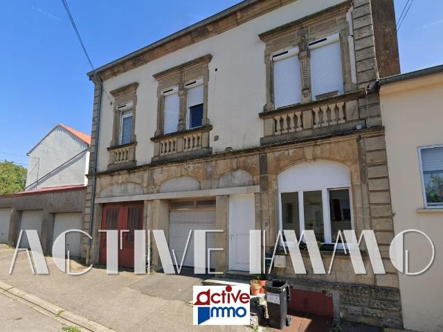 Immeuble Russange 2 appartements + garage + entrepôt garage. 108m² Russange