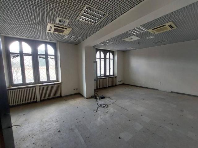 Palazzo / Stabile in vendita a Frascarolo PV