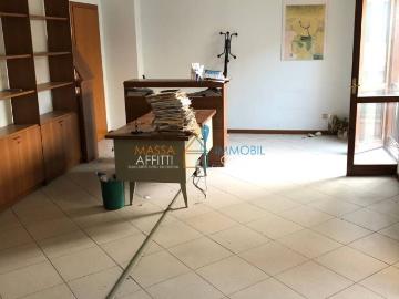 Capanne Montignoso, Massa-Carrara, Liguria