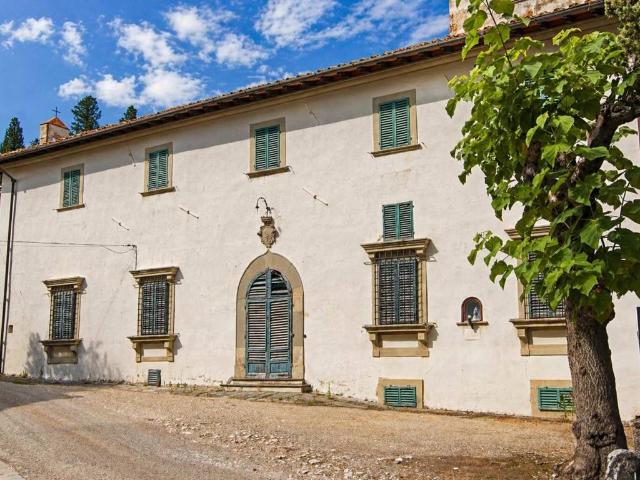 Palazzo / Stabile in vendita a Rignano sull'Arno FI