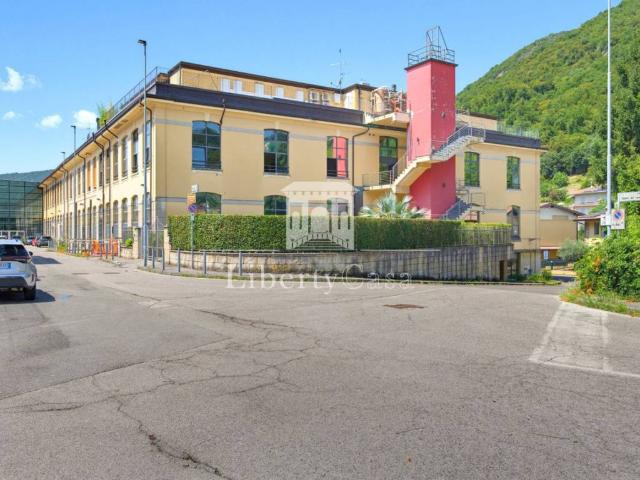 Loft / Open Space in vendita a Villanuova sul Clisi BS