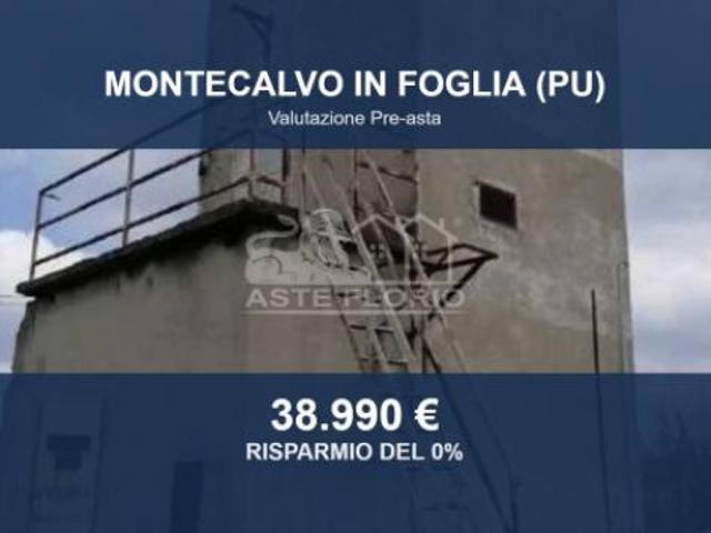 Immobile in asta di 159 m con più di 5 locali in vendita a Montecalvo in Foglia
