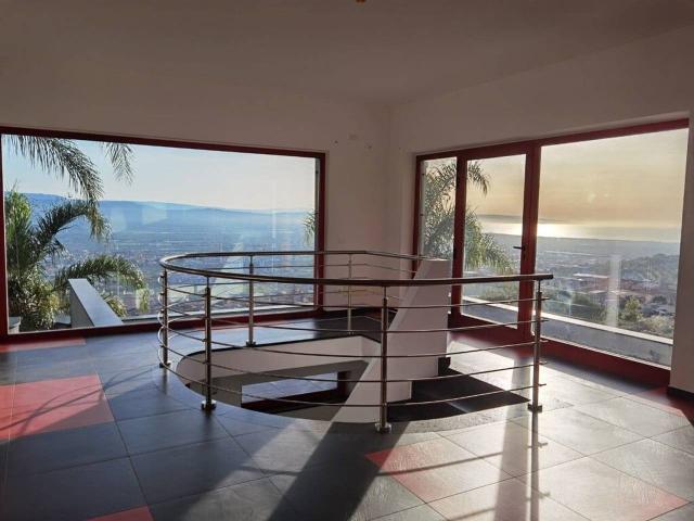 Villa in vendita a Lamezia Terme