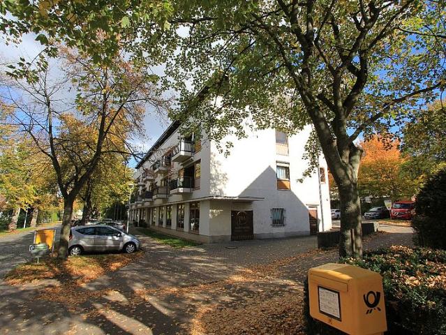 Immobilienmakler Schwerin gesucht: 2 Zimmerwohnung mit Balkon, Tiefgarage und Blick auf den Ostorfer See zu vermieten