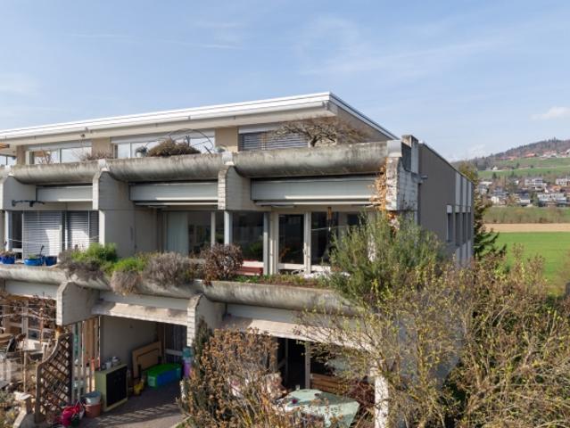 ImmoWyss Helle Eigentumswohnung mit Balkon in ruhiger Wohnlage