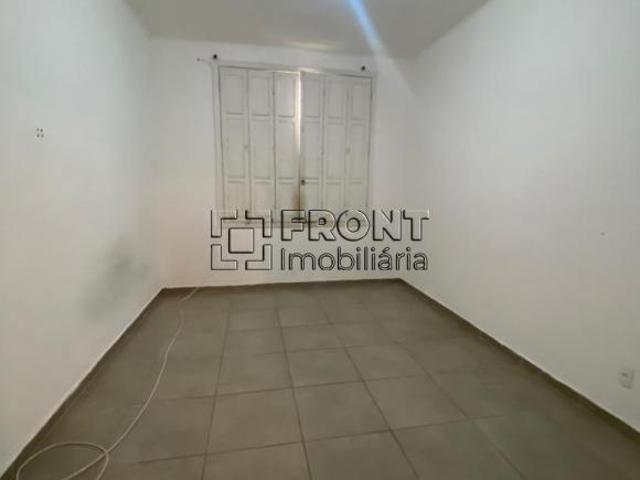 Conjunto de casa à venda Bela Vista