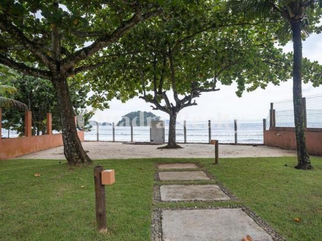 Imoveis na Praia do Sapê