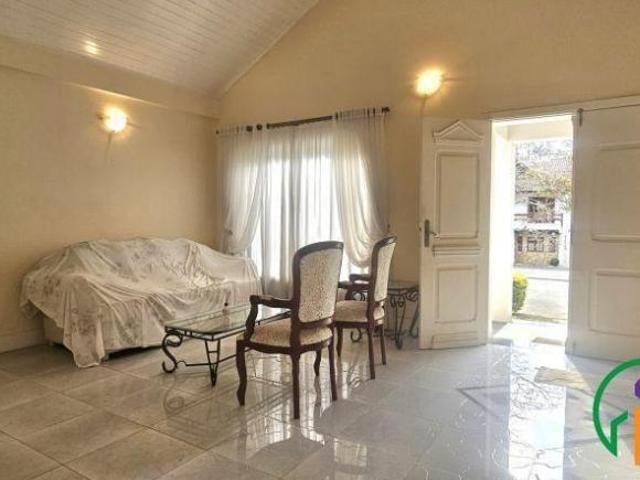 Imoveis na Reserva Colonial