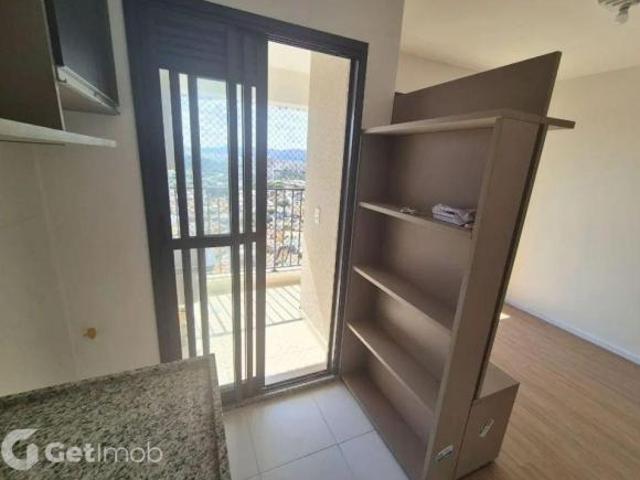 Apartamento à venda na Vila Anastácio, SP
