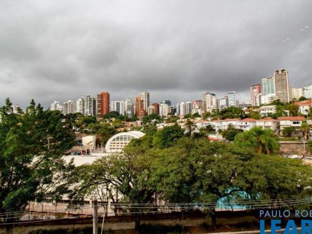 Imoveis no Pacaembu