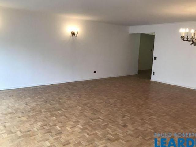 Imoveis no Paraíso