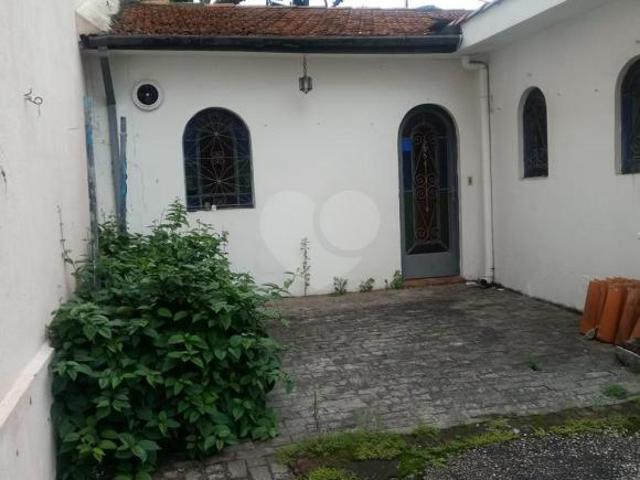 Imoveis no Parque Colonial