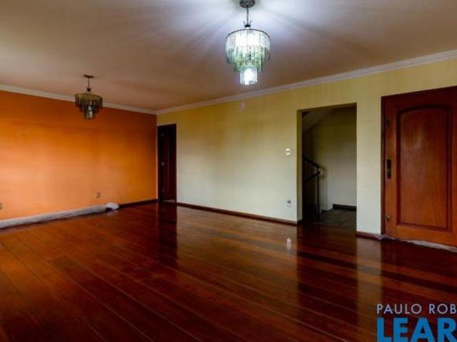 Imoveis em Pompéia