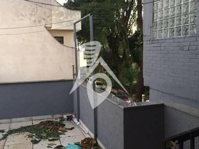 Imóvel com renda no Tatuapé, 200m², 3 pavimentos