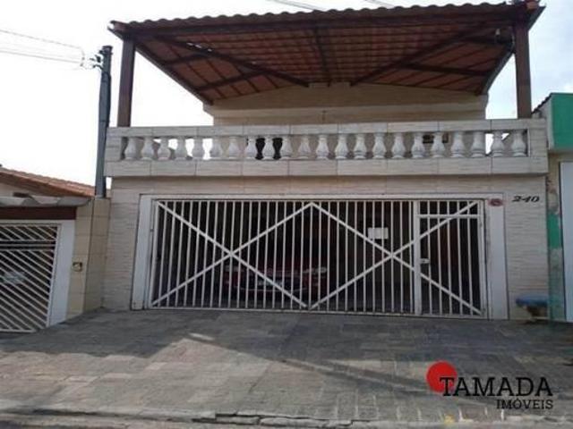 Imóvel com 2 casas no mesmo terreno, 4 quartos, 200 m² por R$ 750.000 Vila São Francisco São Pau