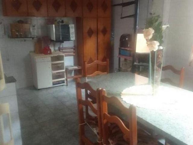 IMÓVEL COM 2 MORADIAS, TERRENO 300M2, por R$ 800.000 Vila Helena Santo André/SP