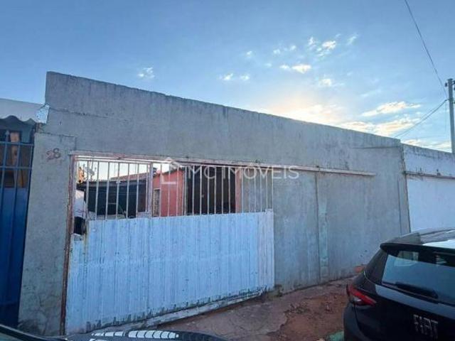 Imóvel com 3 Residências à Venda na QR 510 Conjunto 17 | 225 m² | Excelente para Investidores