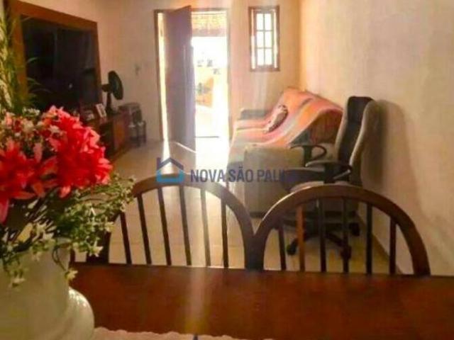 Imóvel com 4 casas no mesmo terreno Vila Guarani