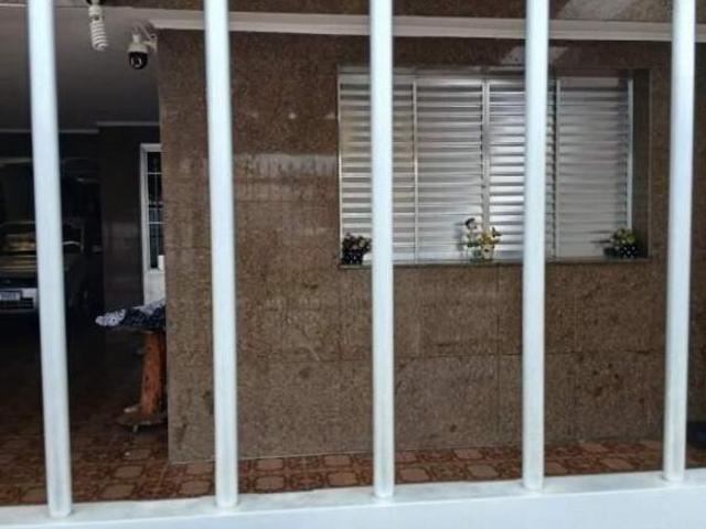 Imóvel com 7 casas locadas
