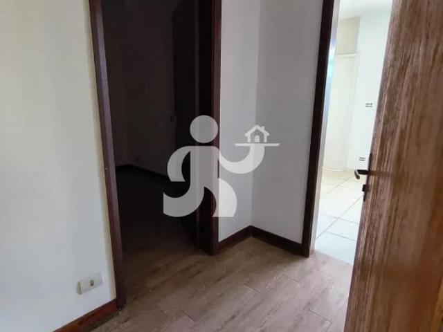 Imóvel Comercial no Centro, Piracicaba: Terreno 574 m² na Floriano Peixoto Ideal para Investimento