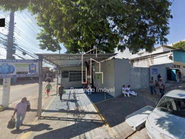Imóvel Comercial de Alto Potencial em Capão Redondo 2 Salas, 2 Banheiros, 25 Vag