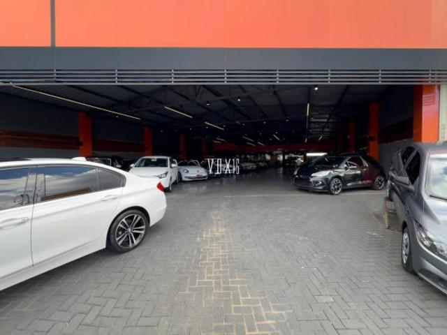 Imóvel Comercial 1.430m2 à Venda Polo Automotivo