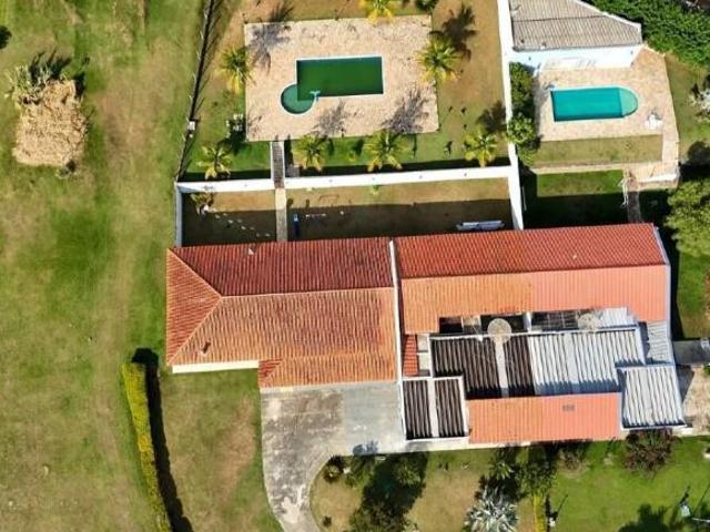 Imóvel à Venda: 2 Casas Completas com 2 Piscinas em Terreno de 20.000 m², Centro de Boituva/SP