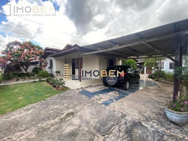 Imóvel à venda: Casa de 5 quartos no Setor Residencial Sul, Sinop MT 180m² 2 salas 3 banheiros