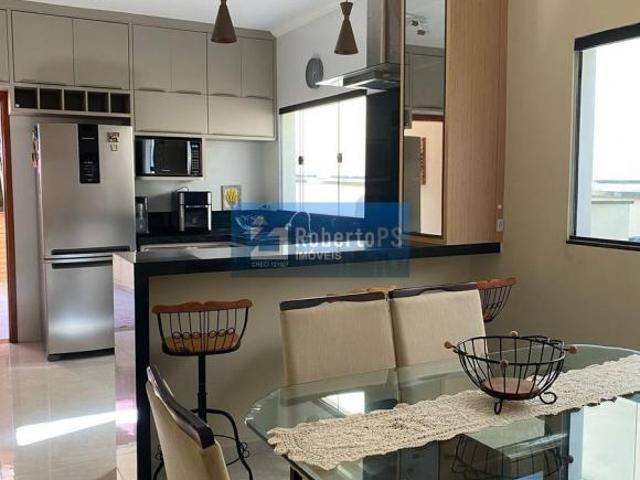 Imóvel à venda em São José dos Campos SP: Casa com 3 quartos, 1 suíte e 165m² no Jardim das Indústri