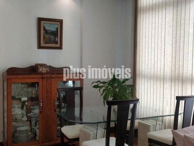 Imóvel amplo na Rua Abílio Soares, à venda com 1 quarto