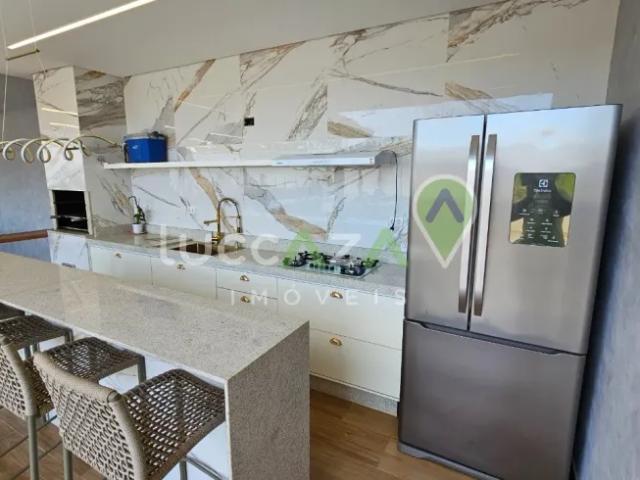 Imóvel de luxo em condomínio de alto padrão: Casa com 4 quartos, 1 suíte, 3 salas, 6 banheiros, 30 v