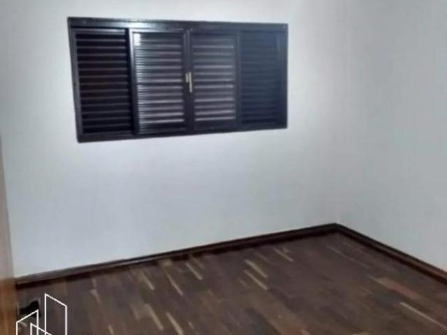 Imóvel de Luxo no Jardim Nazareth: Casa com 3 Quartos, 1 Suíte e 276m² em São José do Rio Preto SP