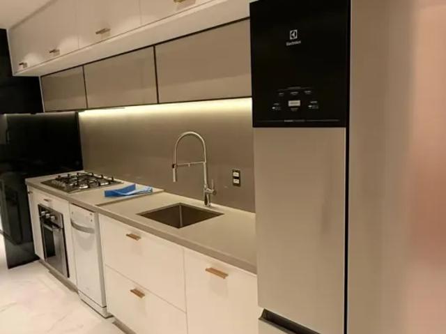 Imovel Ed O.k.A 124m 3 suites, sala ampla, semi mobiliado 2 vagas para locação em Alphaville