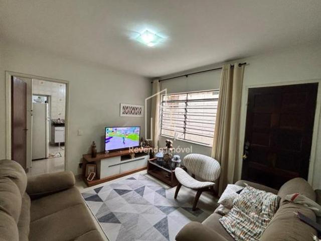 Imóvel Espaçoso e Versátil: Casa Sobrado 4 Dorms no Jordanópolis, São Paulo SP!