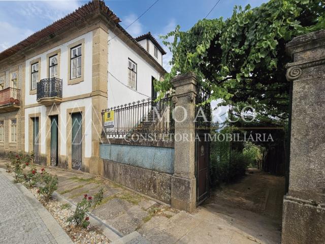 imóvel histórico no Arco de Baúlhe