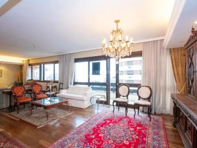 Imóvel à venda, 155 m2, com 3 quartos, 1 suíte, 2 vagas no Bela Vista Porto Alegre RS