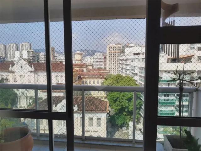 Imóvel para venda tem 83 metros quadrados com 3 quartos em Maracanã Rio de Janeiro RJ