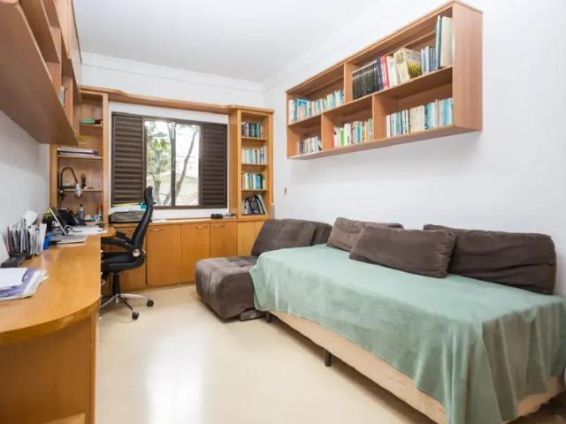 Imóvel para venda com 220 metros quadrados com 3 quartos em Campo Belo São Paulo SP