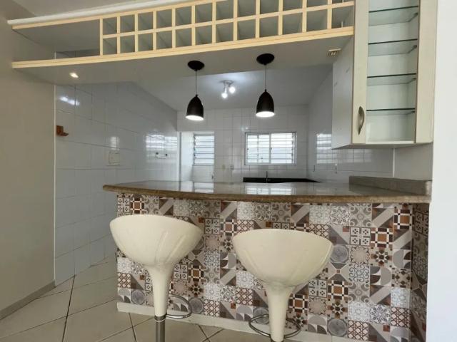 Imóvel para venda possui 63 metros quadrados com 2 quartos em Trindade Florianópolis SC