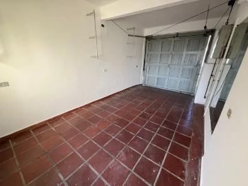Imóvel para aluguel possui 60 metros quadrados com 2 quartos em Vila Butantã São Paulo SP