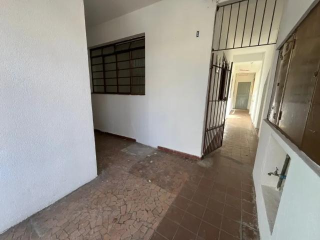 Imóvel para aluguel possui 60 metros quadrados com 2 quartos em Vila Butantã São Paulo SP