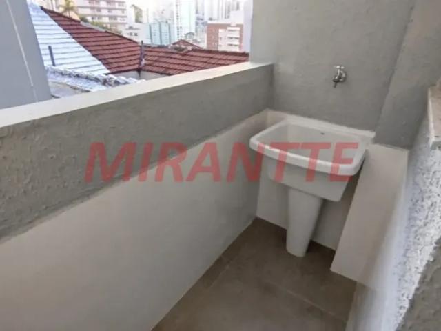 Imóvel para aluguel possui 97 metros quadrados com 2 quartos em Perdizes São Paulo SP