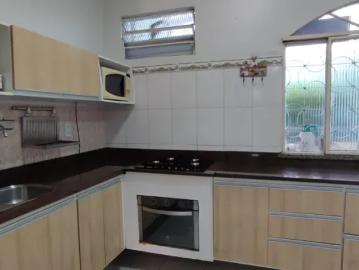 Casa para alugar em Aparecida, Manaus - Ar Condicionado
