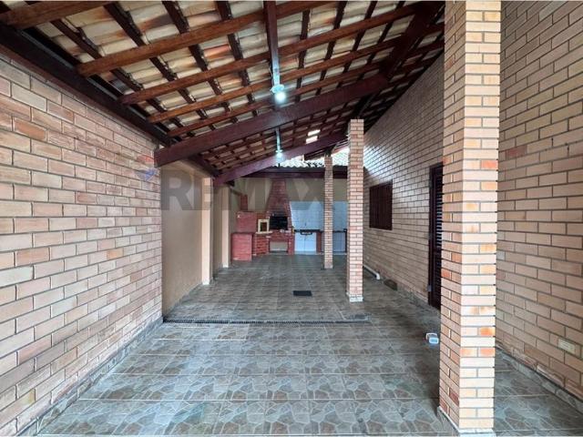 Imóvel para locação com acabamento rustico!