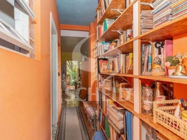 Imóvel Residencial à venda com 5 quartos, 186m² na Vila Gumercindo