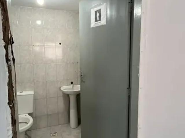 Imóvel térreo locação comercial 150m² aprox. 4 salas, 2 BH 1 vaga Centro de Niterói