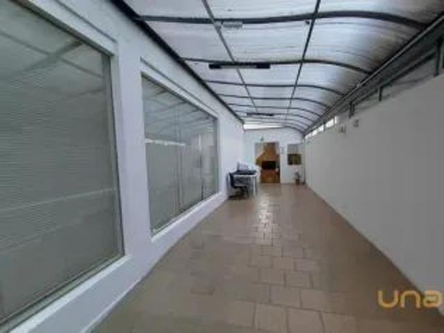 Imobiliária Cilar Aluga Kitnet no Centro com 27,94m², Ref. 00670.001 CILAR