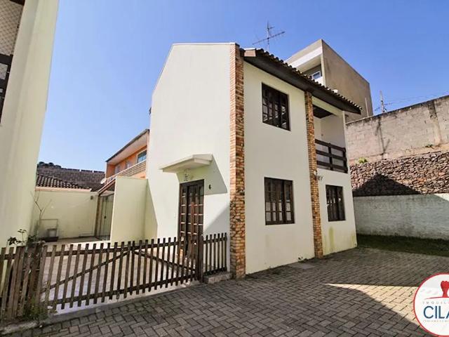 Imobiliária Cilar Aluga Sobrado 3 Quartos no Barreirinha com 115m², REF. 07800.001 CILAR