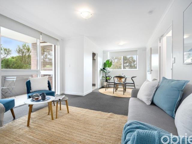 Imagine effortless living by the beach. Can you picture it?